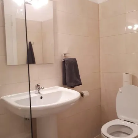 Rua Vasco Santana - N28 Apartamento Tavira